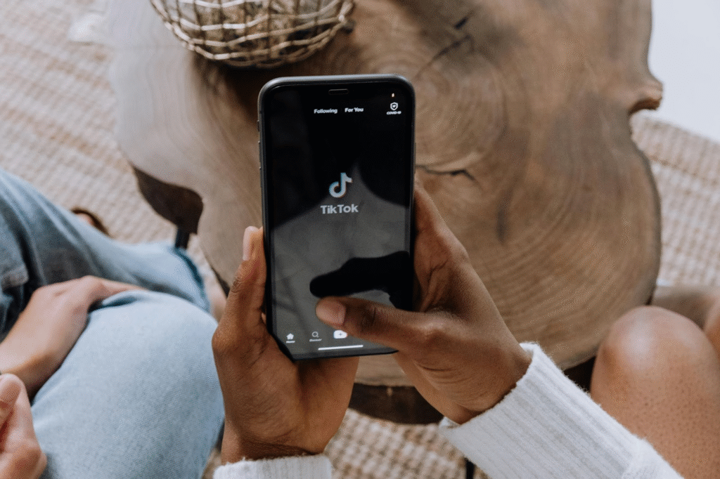 Tendência do "compre no TikTok": como isso impacta o e-commerce 3 compre no TikTok